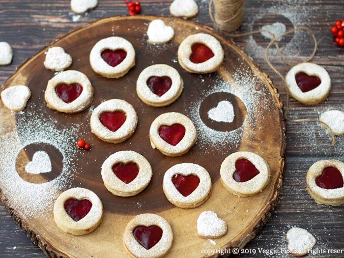 Almond-Flavored-Cookies-with-Rasberry-Filling-WB